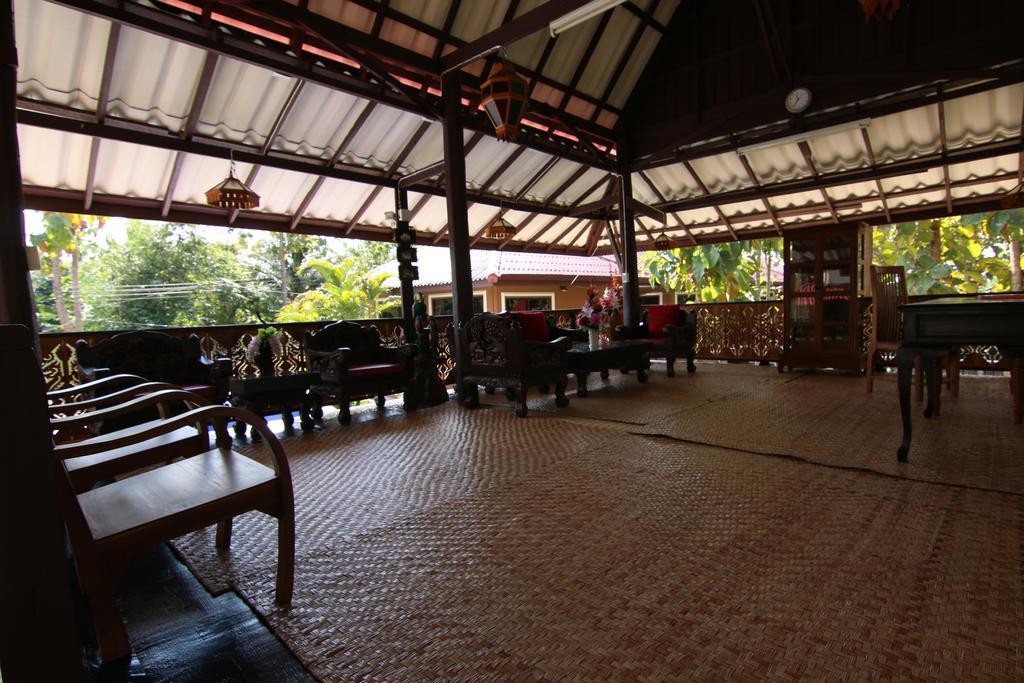 Little-Teak Homestay Чиангмай Экстерьер фото
