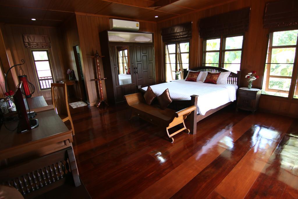 Little-Teak Homestay Чиангмай Номер фото