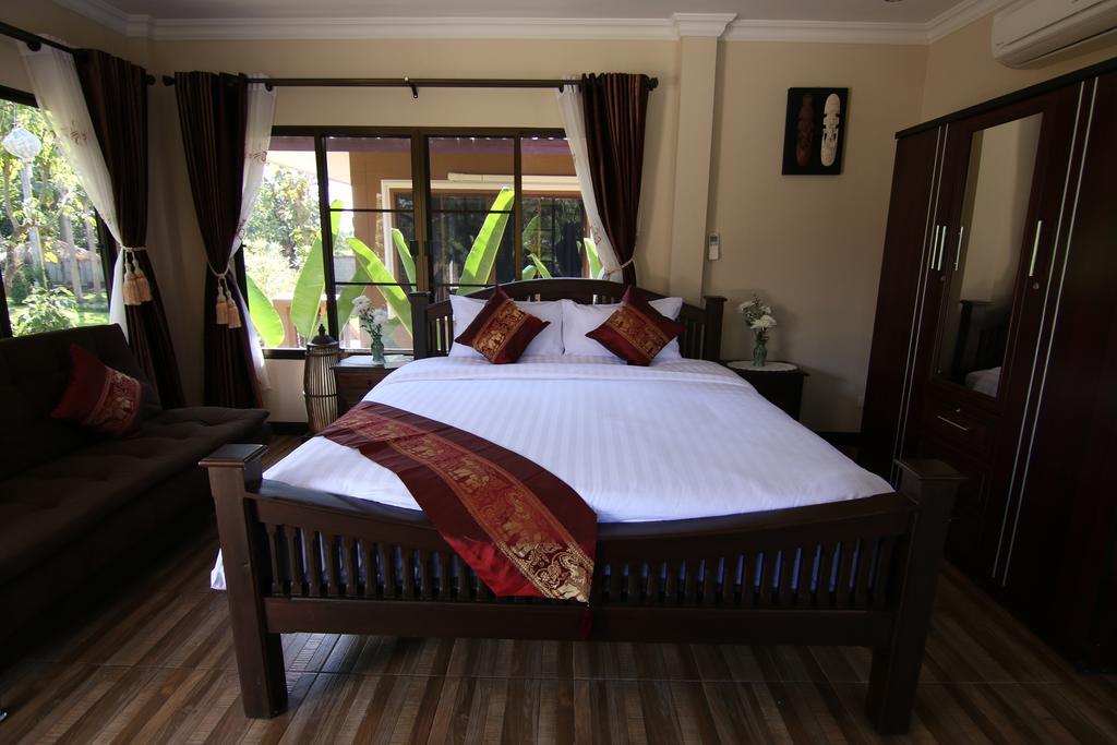 Little-Teak Homestay Чиангмай Номер фото