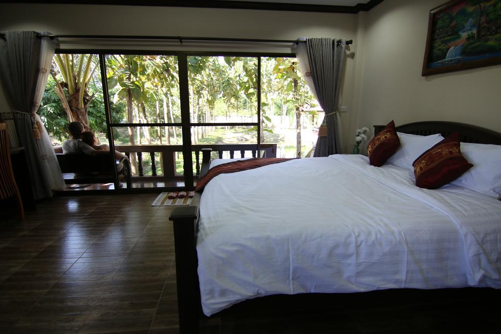 Little-Teak Homestay Чиангмай Номер фото