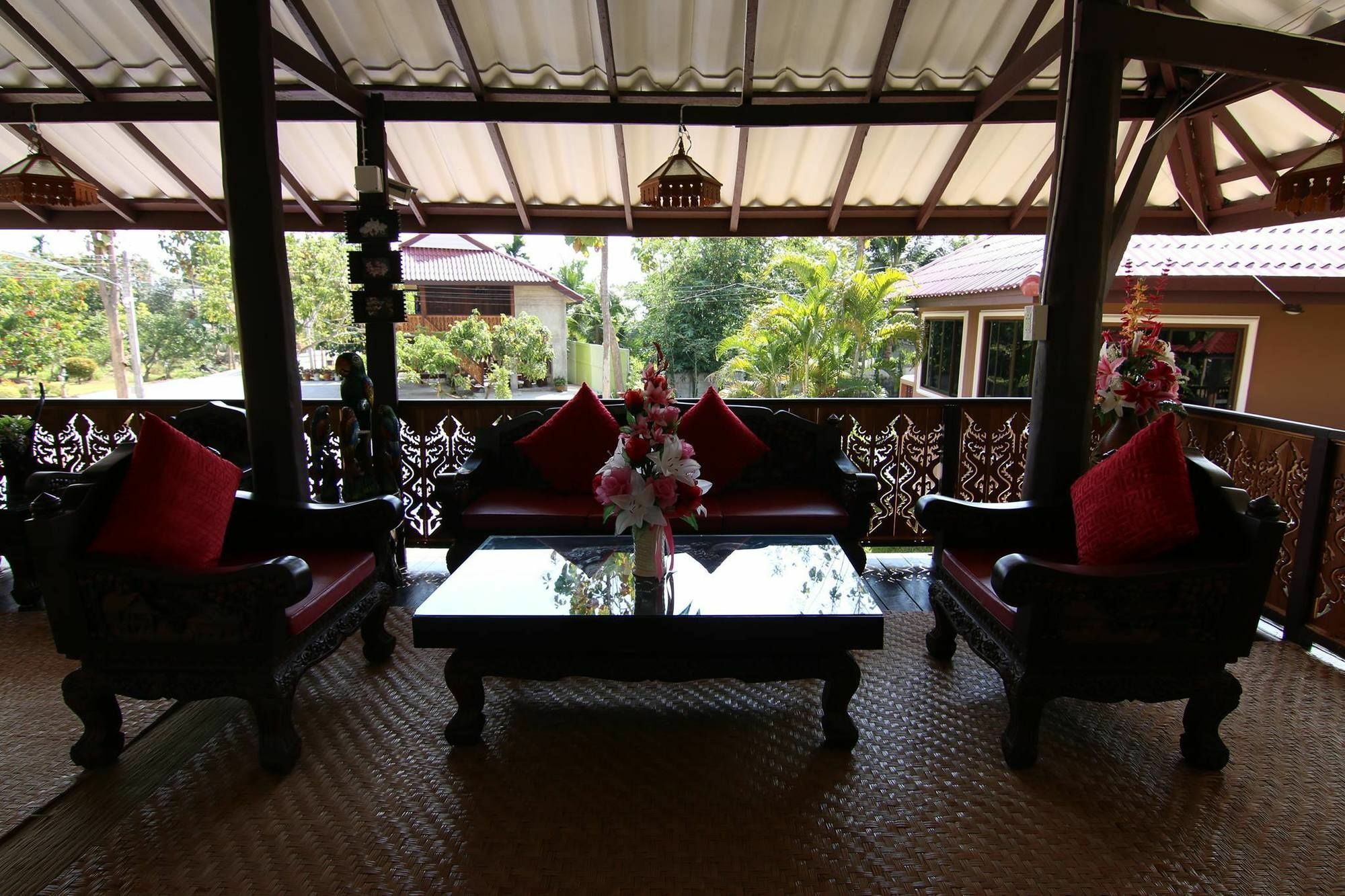 Little-Teak Homestay Чиангмай Экстерьер фото